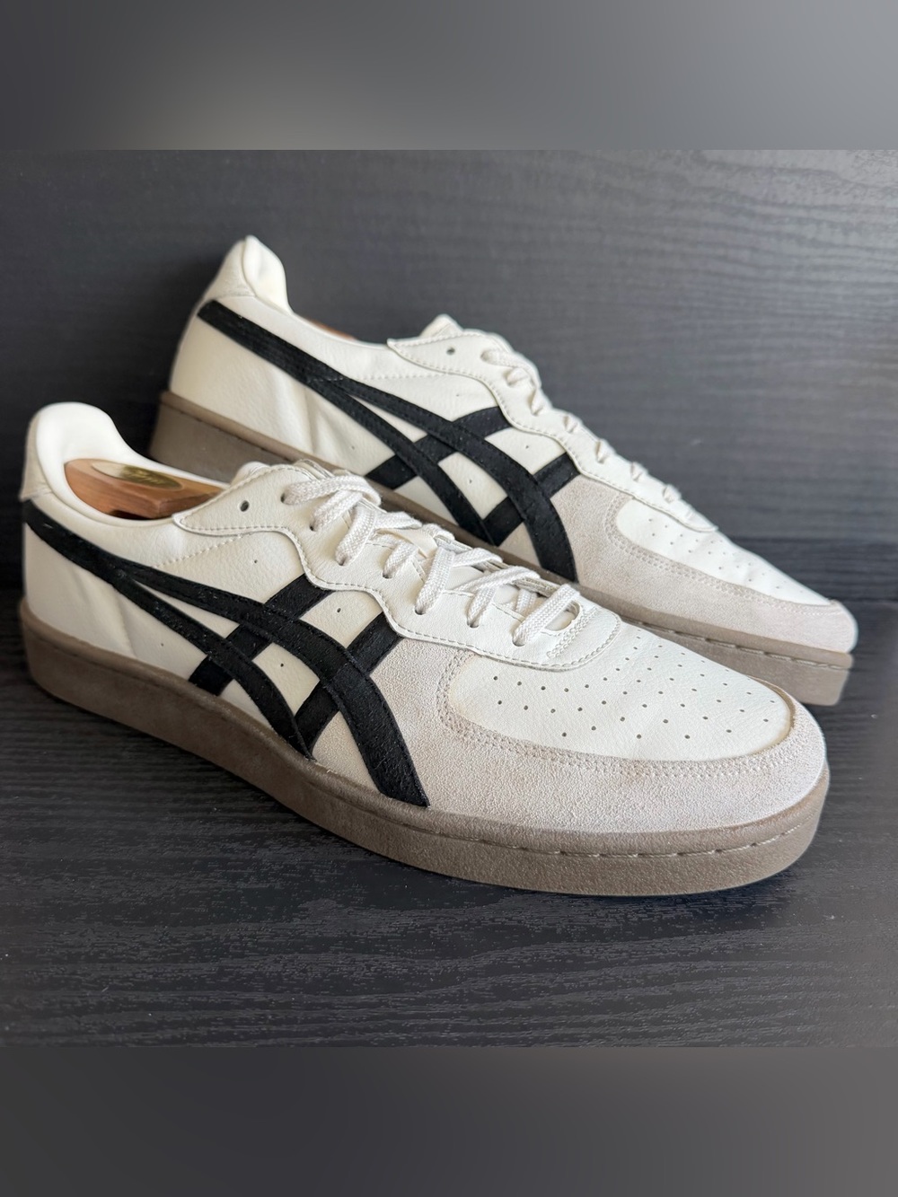 Onitsuka Tiger Men’s GSM Retro Sneakers Sz 11.5 Cream Black Shoe 1185A353 GUC